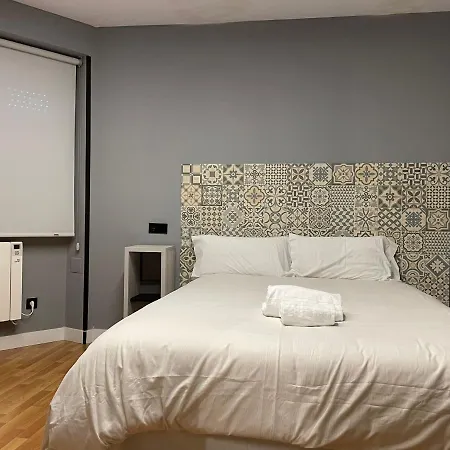 Belmonte - Check In A 650 Metros Pensión 2*